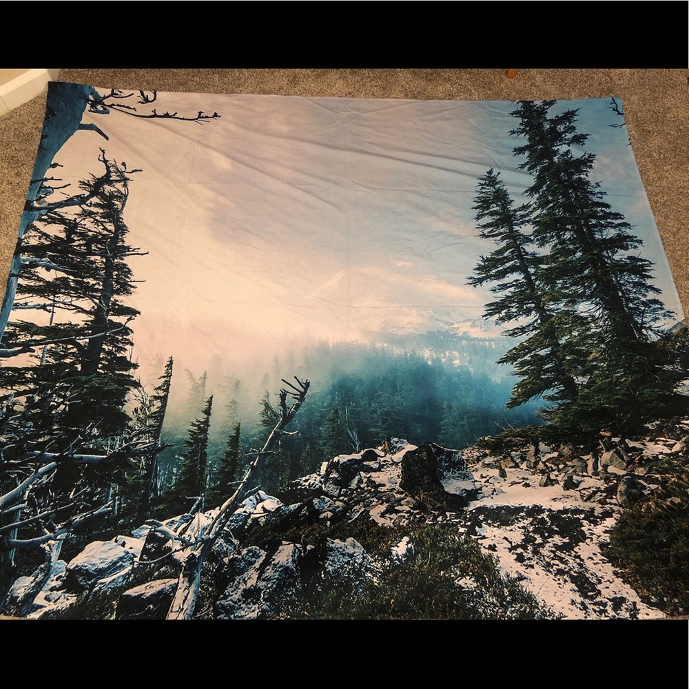Mountains tapestry